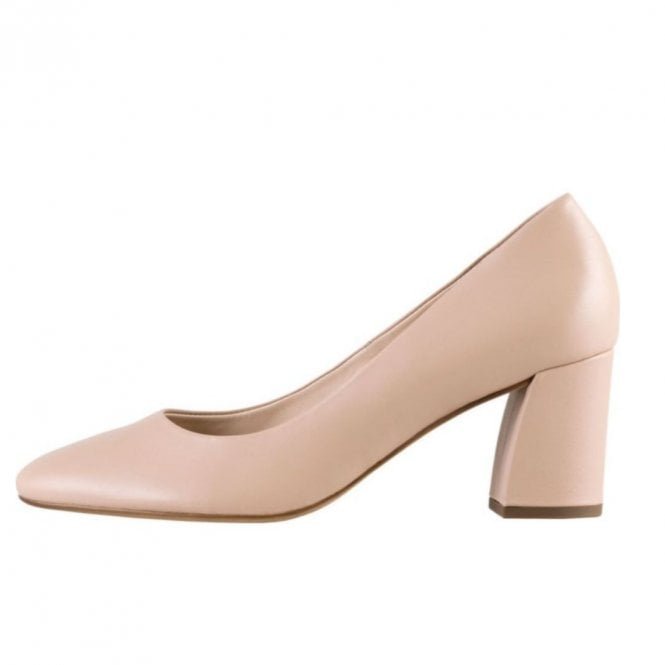 0-12 5000 Studio 50 Classic Court Shoe in Nude Leather 
