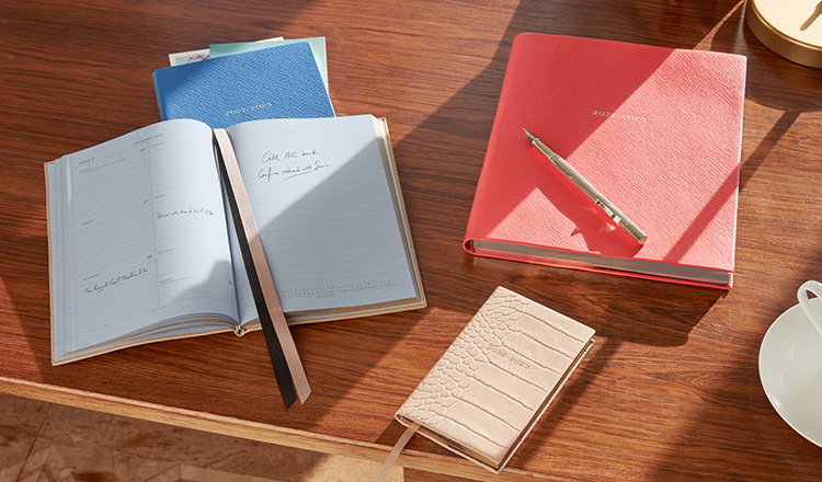 Smythson: It's Back: The Evergreen Refillable Notebook