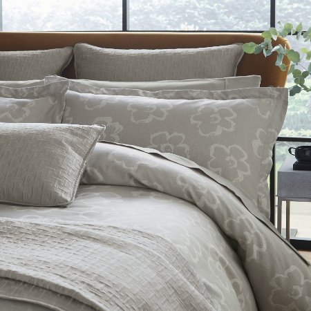 Ted Baker Magnolia Jacquard Bedding in Silver
