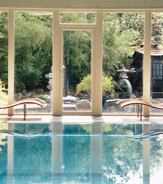 Right column image