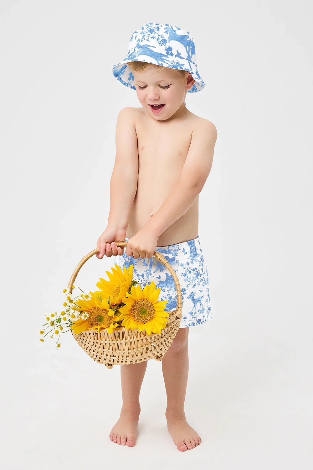 Image of Bonnie Children's Bucket Hat - Yomi Toile Blue