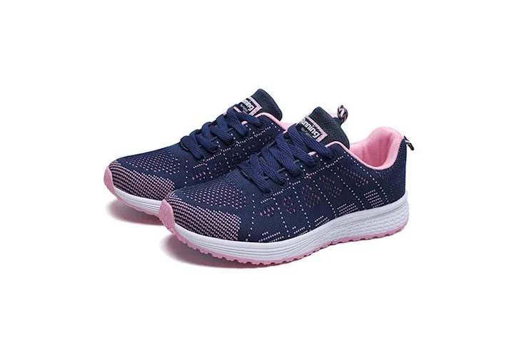Sneakers i ventilerande mesh