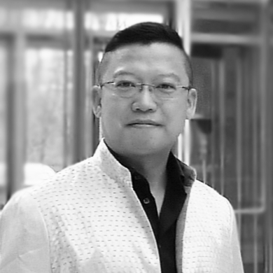 https://sedition-newsletters.s3.amazonaws.com/new_artwork/nebula_2022_06_29/production-19cfa1283dd268edf8a62a8de97da517-MGM_Yibai_Liao_and_his_works_Cash_Fighting_01.png