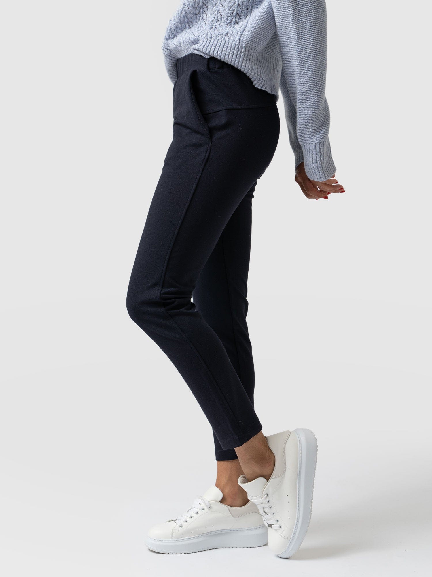 Saint + Sofia: The Finsbury Pant | Milled