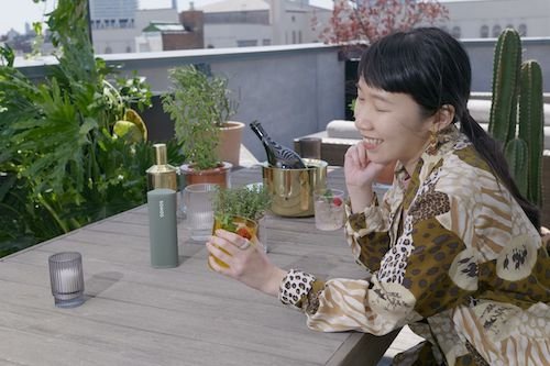How Plant Stylist Vionna Wai Designed a Serene, Oh-So Green Rooftop Space