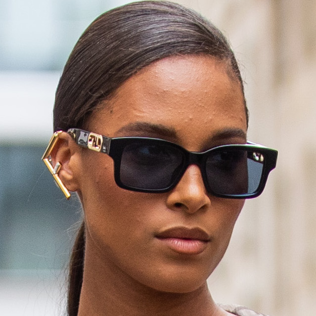 The Zoe Report: The Risqué Dress Trend I'm Obsessed With For Summer ...