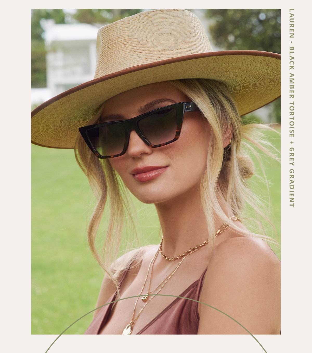 Lauren Lane Diff sunglasses ?: 5x01 “La Dolce Emily” ?️: Lauren Lane sunglasses by  main image 2