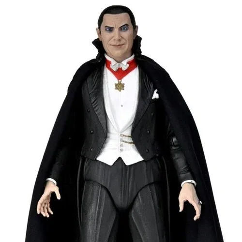 Universal Monsters Ultimate Dracula (Transylvania) 7-Inch Scale Action Figure
