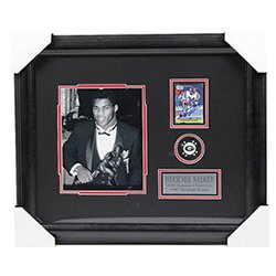 Herschel Walker Autographed Signed Georgia Bulldogs Collage with Heisman Award 8x10 Photo, NFL Pro Set Vikings Trading Card and Poker Chip - Certified Authentic
