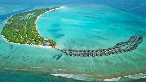 Maldives Five-Star Private Island Villas with Daily Gourmet Dining, Nightly Free-Flow Drinks, Roundtrip Domestic Flights & Speedboat Transfers
