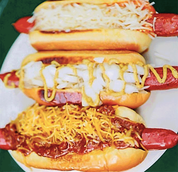 feltmansofconeyisland Eat a chili dog today! Milled