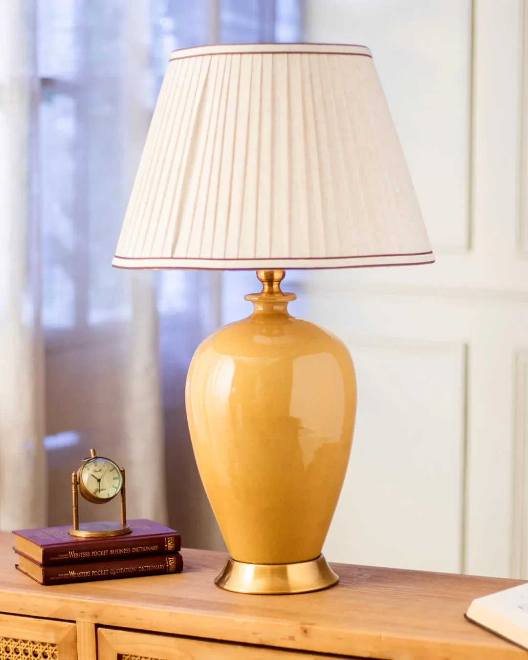 Diplomat Ceramic Table Lamp