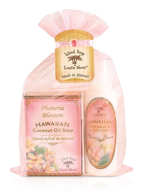 Island Soap & Candle Works Gift Set [Plumeria Blossom/2 oz. soap & 2 oz. lotion]
