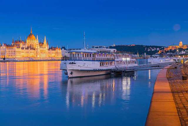 Budapest, Hungary City Break & Return Flights – River Hotel!