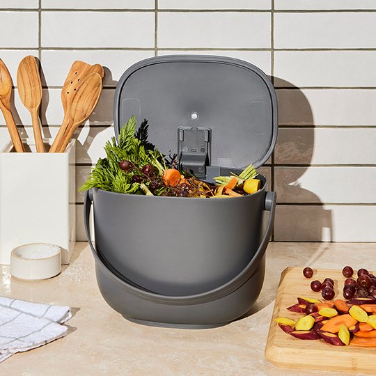 Five Two Down-to-Earth Compost Bin