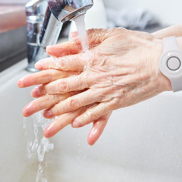 hand-washing-hu