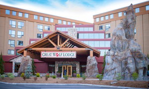 Great Wolf Lodge Water Park Outside Boston