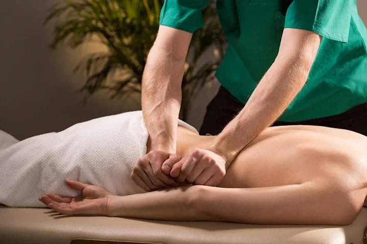 Djupgående medicinsk massage 60 min