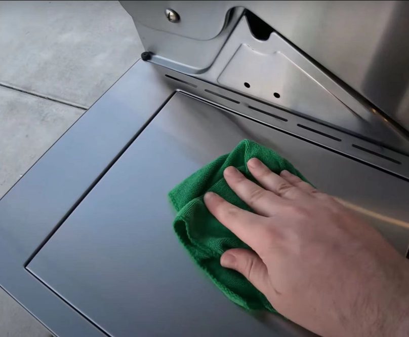 Maintaining Exterior Grill While Living On The Coast