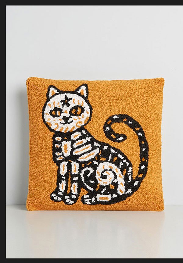 Purr-fectly Scary Hook Throw Pillow
