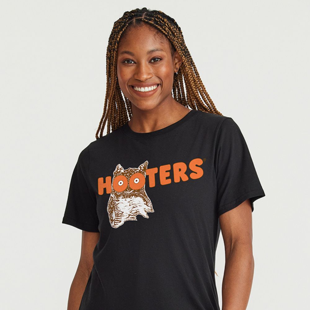 Hooters Retro Logo Womens Boyfriend Tee