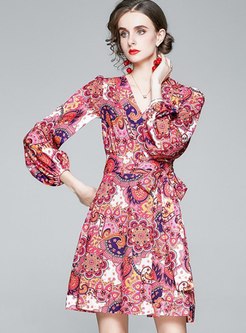 V-neck Floral Skater Knee-length Dress