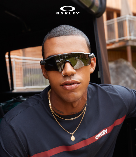 Oakley Collection