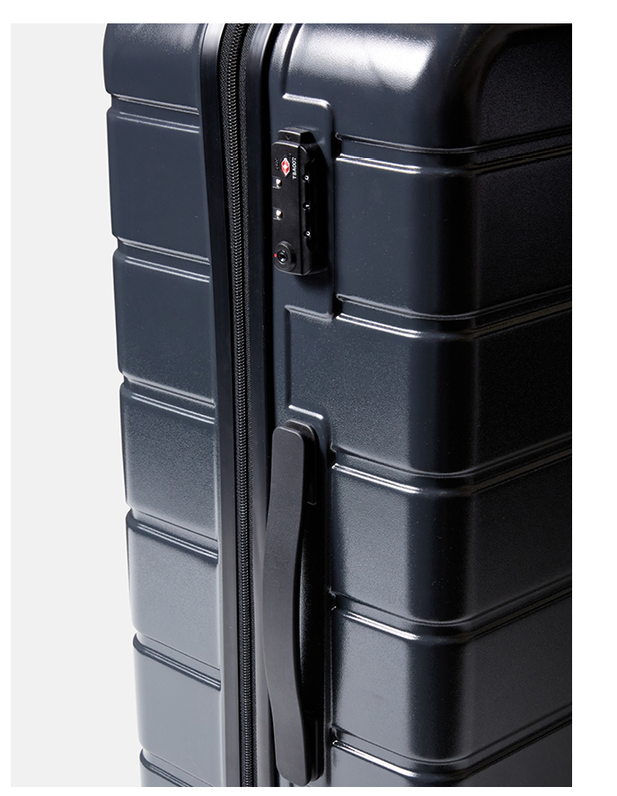 RVCA VA Large Roller Hardcase Suitcase