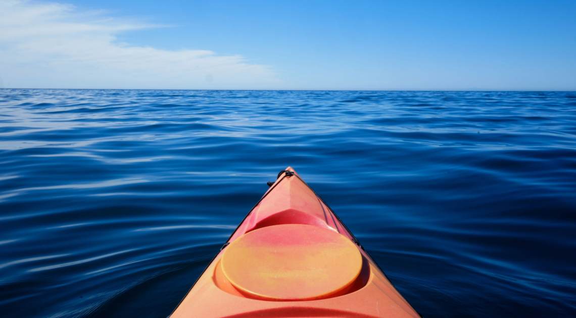 Weekly Weird: 91 DAYS AND 2,000 MILES: MAN KAYAKS FROM CALIFORNIA TO HAWAII 
