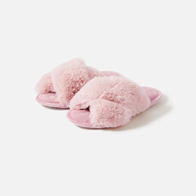 Super-soft faux fur sliders pink