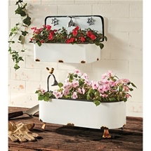 Vintage-Look Garden Planters