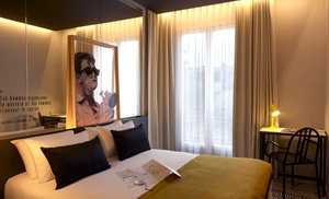 Paris : chambre double avec pdj, champagne et pack romantique Paris : chambre double avec pdj, champagne et pack romantique