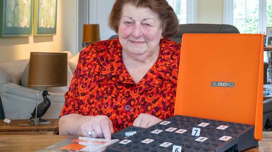 LEVENSVERHAAL. Rosa Mortelmans, oprichtster van cosmeticabedrijf Mylène, overleed op 86-jarige leeftijd: “Toen ze bijna met pensioen kon, begon ze nog een parketfabriek in Polen”