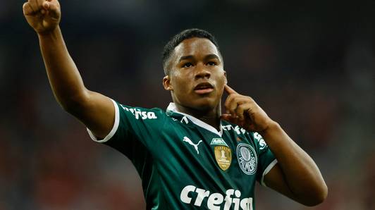 Nieuwe Braziliaanse wonderkind heeft meteen een record beet