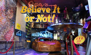Naar Ripley's Believe It Or Not! Naar Ripley's Believe It Or Not!