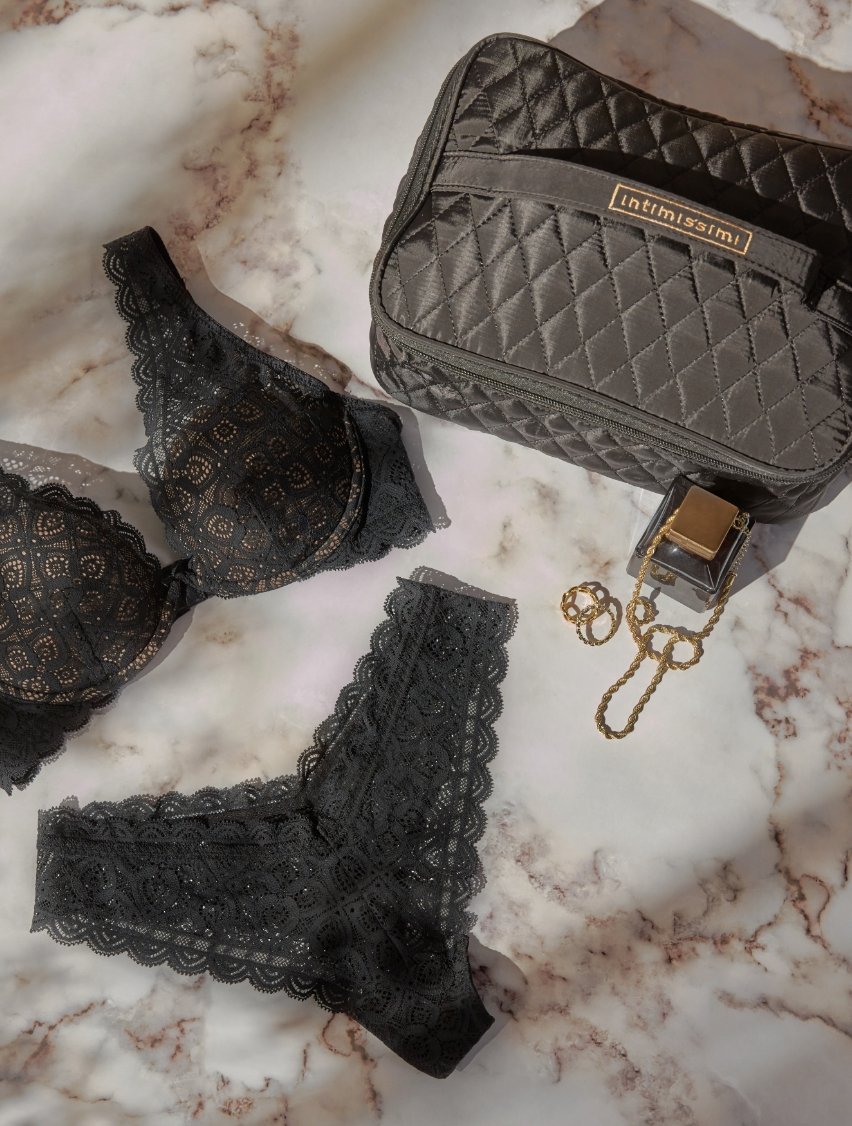NEW Victoria's Secret Bra Beauty Jewelry Travel Case Bag Black