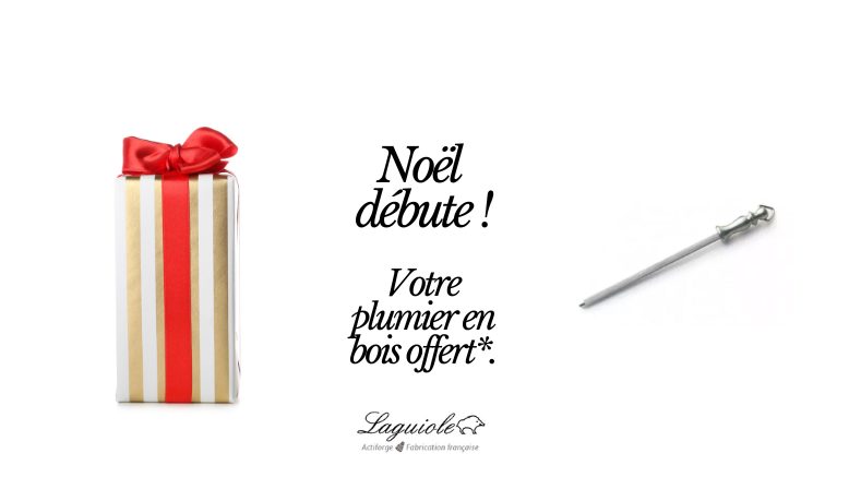Noël  débute !  Votre plumier en bois offert*.