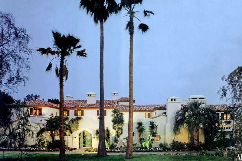 Image may contain: Housing, Villa, House, Building, Palm Tree, Arecaceae, Tree, Plant, Hotel, and Hacienda