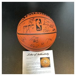 Lebron James Autographed Signed 2008-2009 Cleveland Cavaliers Team Game Basketball PSA DNA
