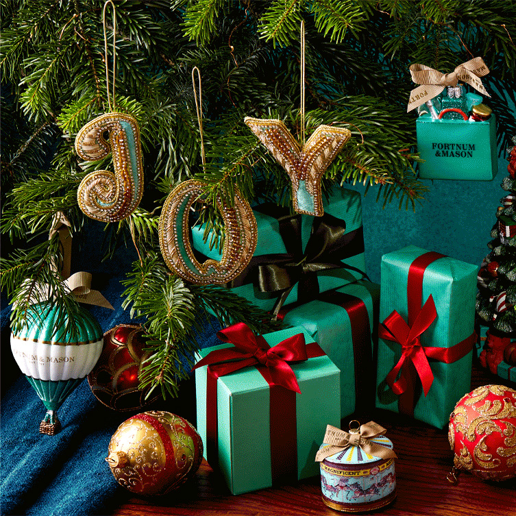 FORTNUM & MASON クリスマスオーナメント木箱入り 2026年最新