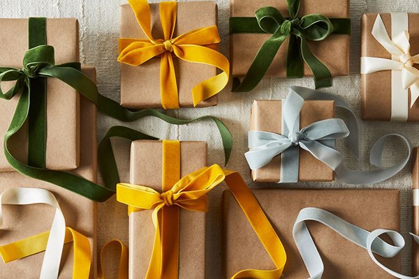 We Tested the 3 Most Popular Ribbon Types to Find the Very Best Bow