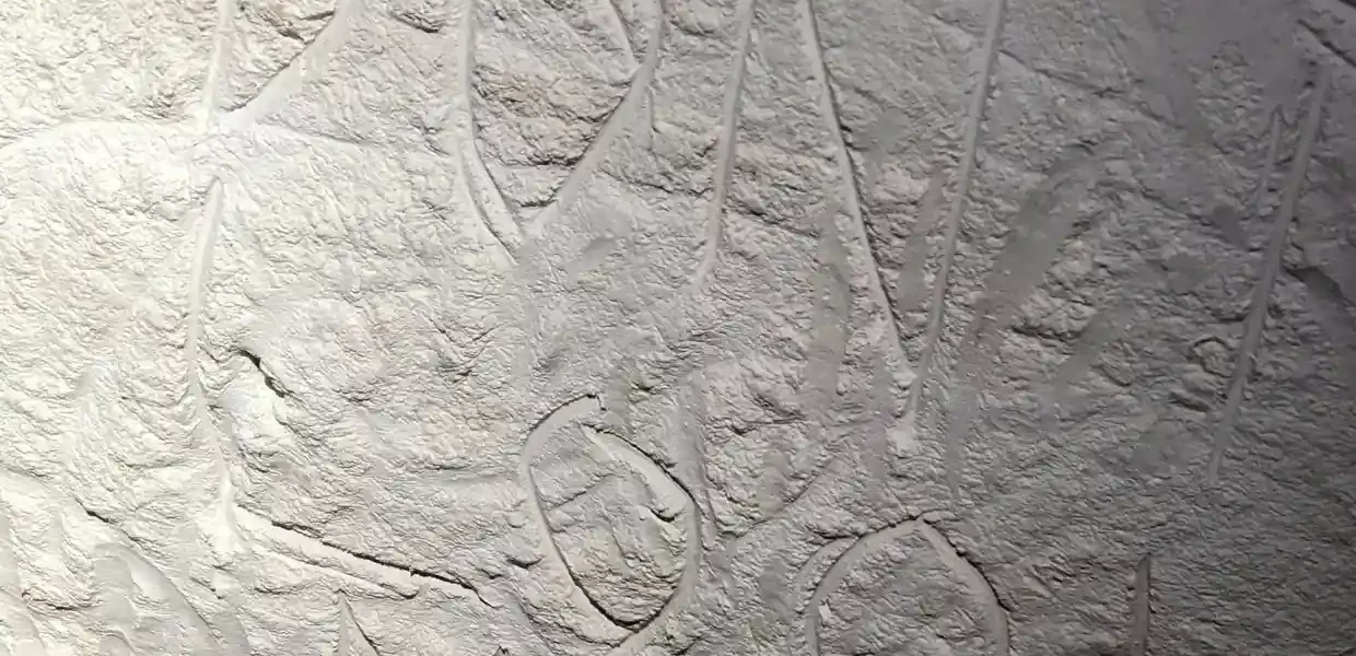 Vandals Destroy 30,000-Year-Old Australian Cave Art by Carving Grim Graffiti Into the Soft Rock Face