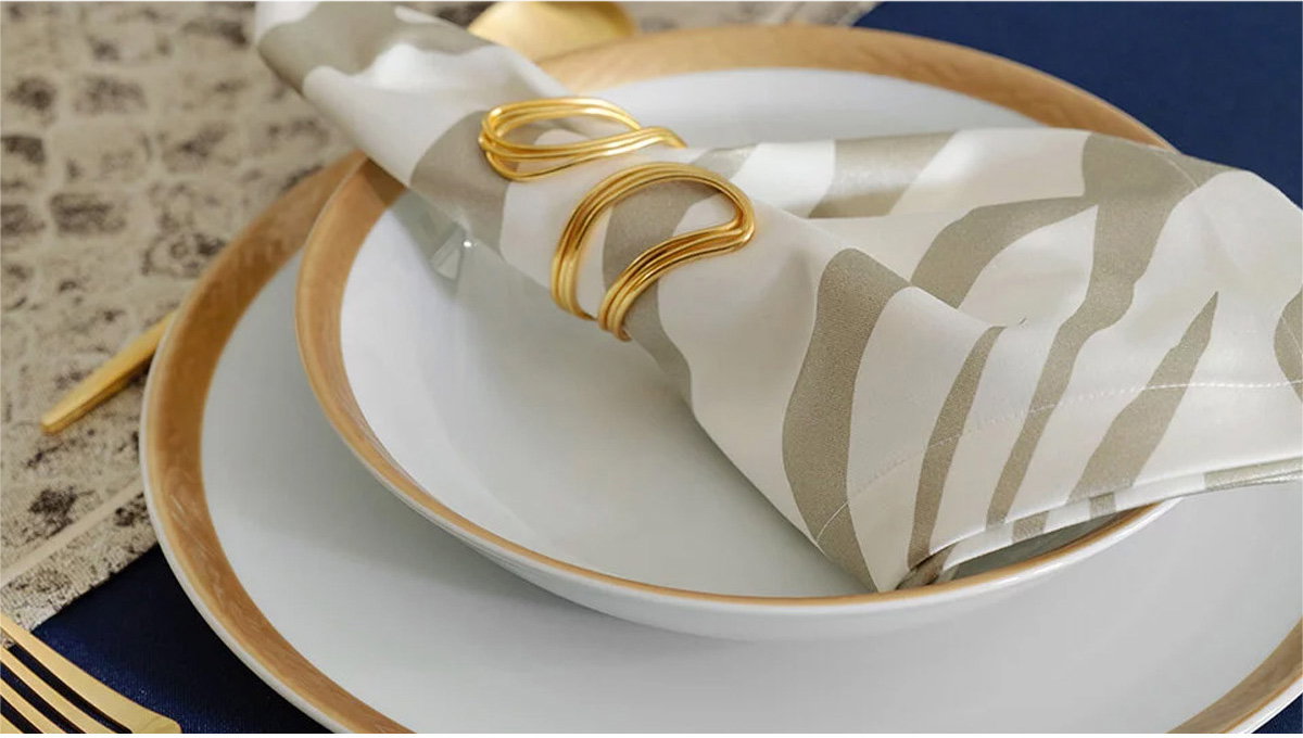 LUXE