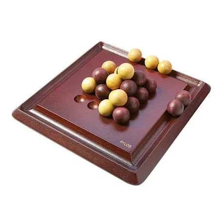 Pylos Strategy Game