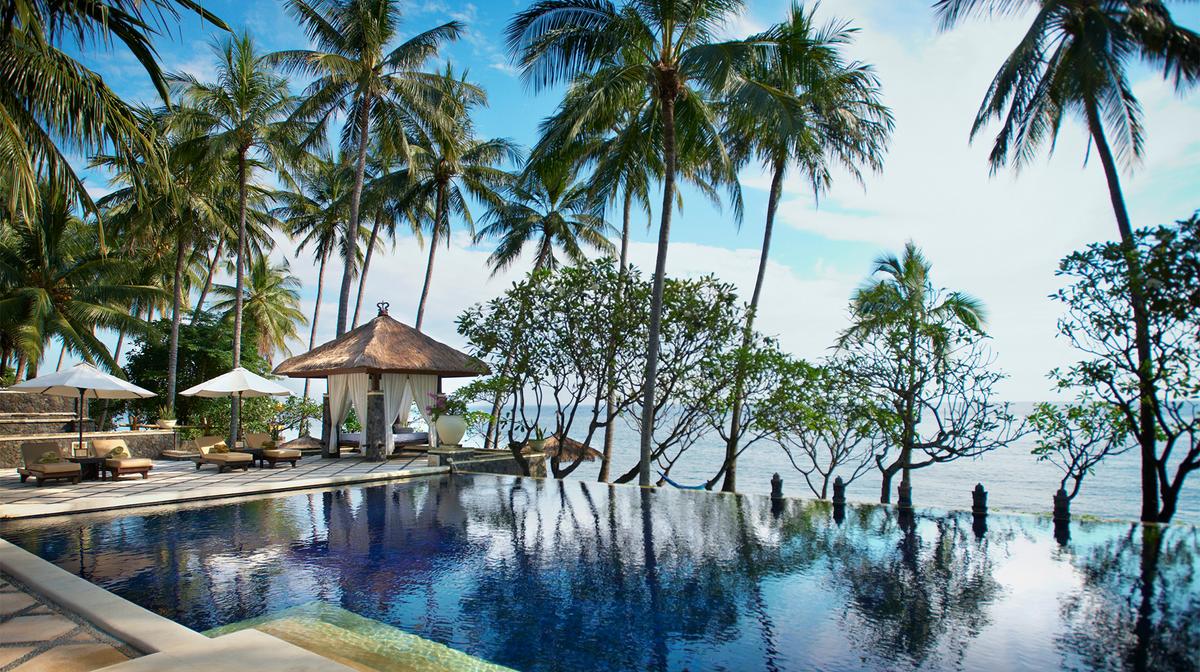 luxury escapes UK Movenpick Bali w. Dinners, Cocktails & Chocolate Hour Daily Candidasa