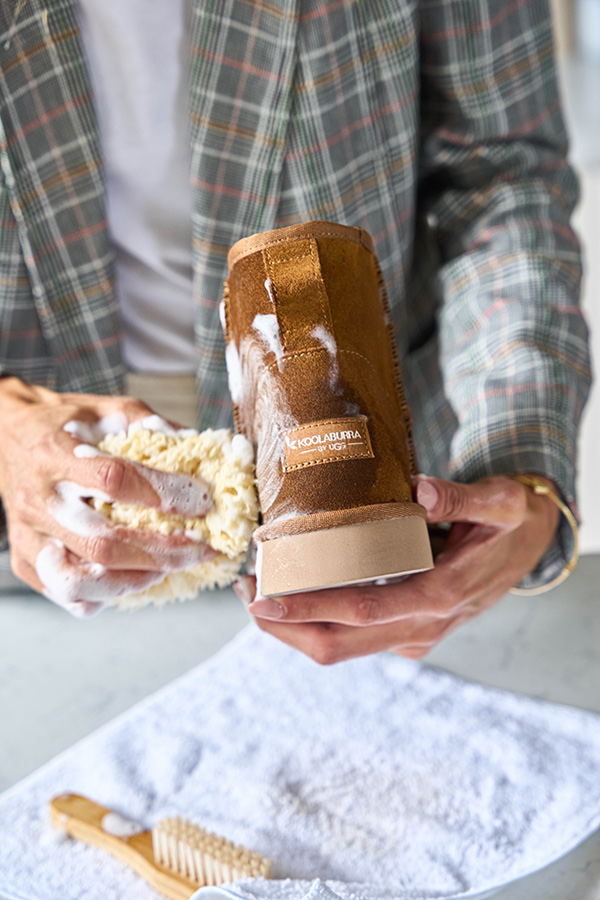 Koolaburra HOW TO KEEP YOUR KOOLAS CLEAN Milled