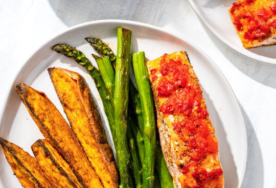 Salmon with Sweet Potatoes and Asparagus for Two
