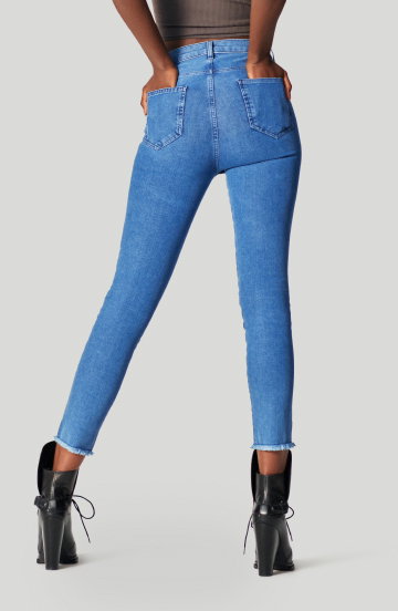 Cropped High Rise Pants in der Farbe Crushed Blue shoppen