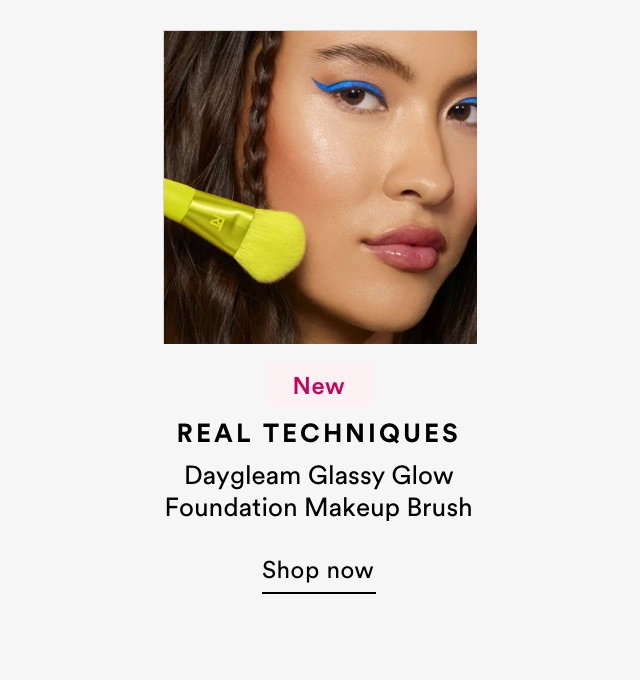 Real Techniques | Daygleam Glassy Glow Foundation Makeup Brush