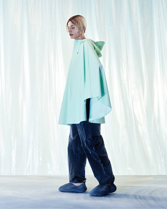 Rains US Light and dry elevated rainwear Milled